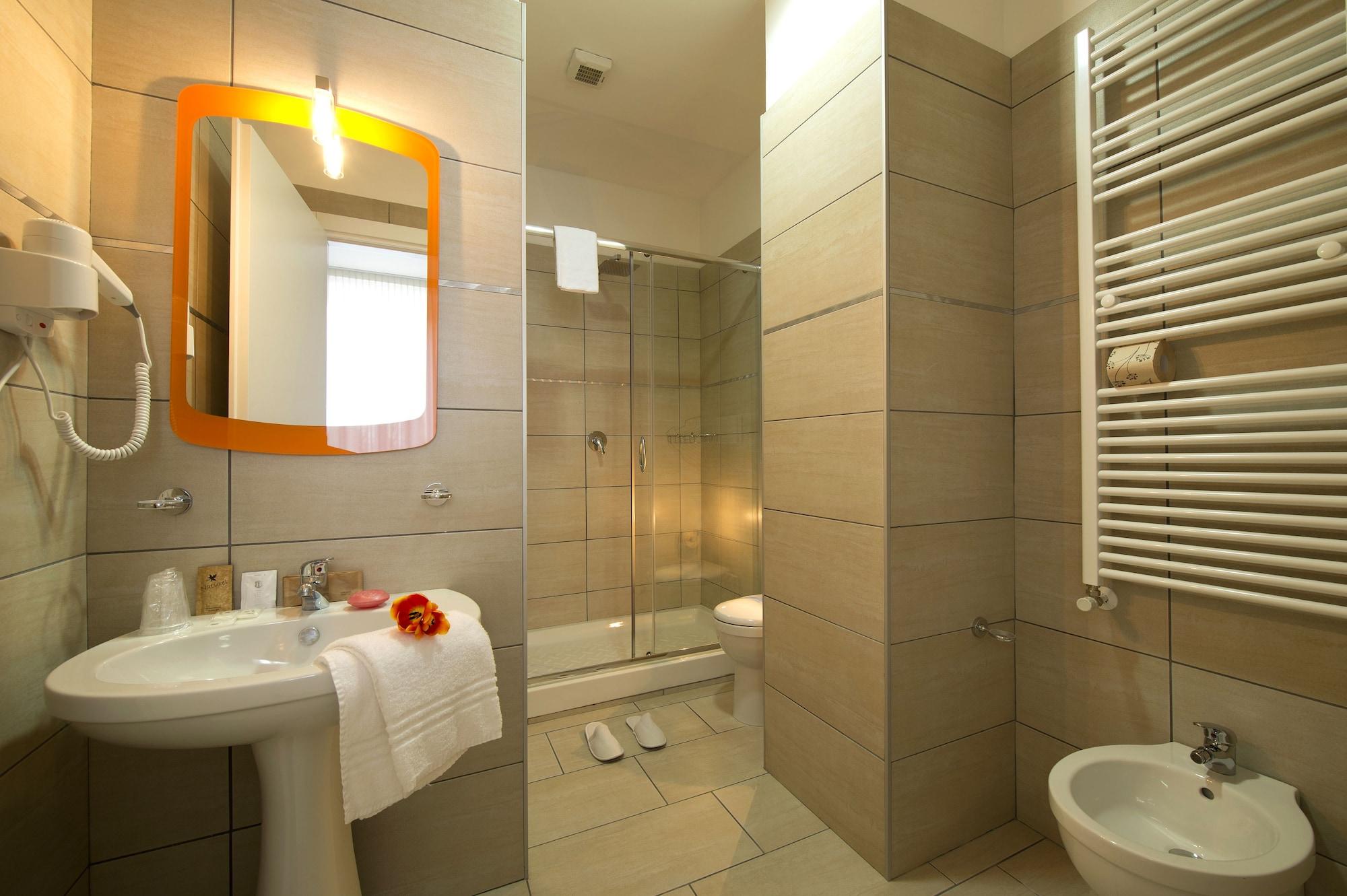 Oasi Village Hotel Milan Exterior photo