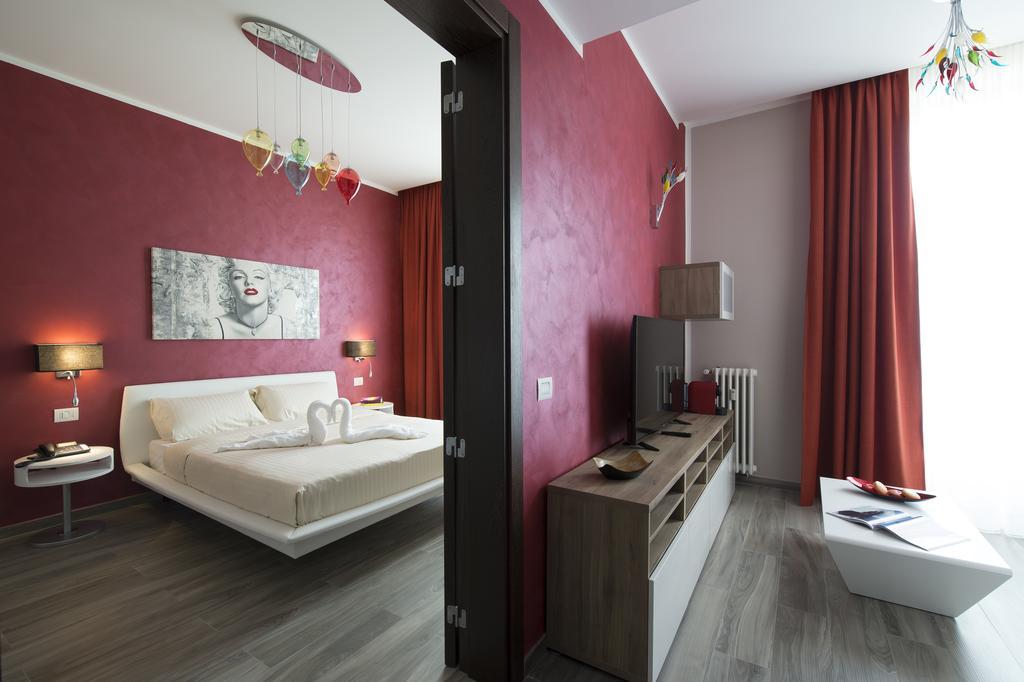 Oasi Village Hotel Milan Exterior photo